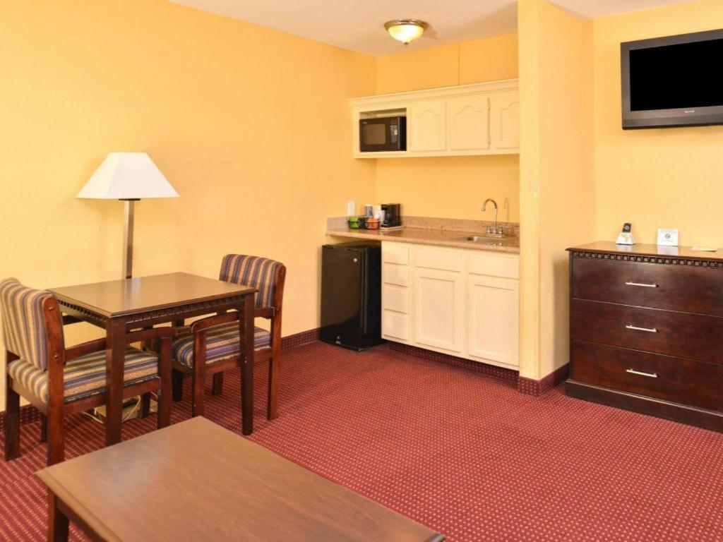 Americas Best Value Inn Winnsboro, La Экстерьер фото