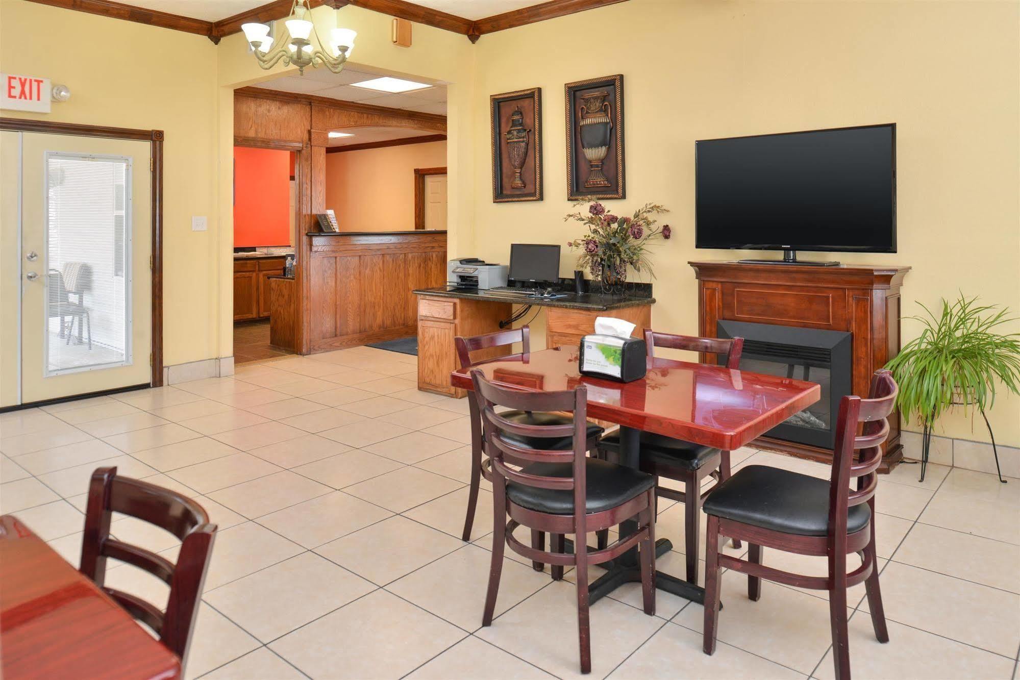 Americas Best Value Inn Winnsboro, La Экстерьер фото