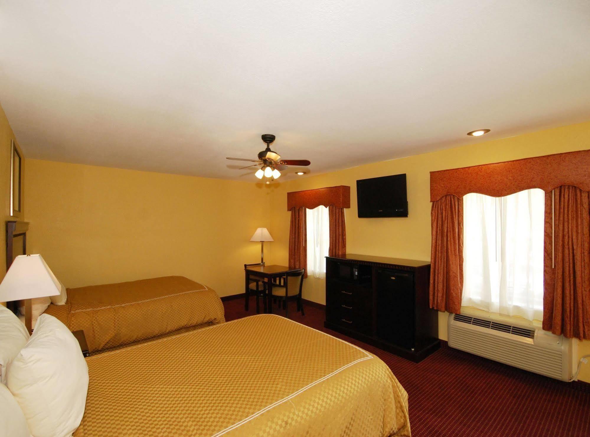 Americas Best Value Inn Winnsboro, La Экстерьер фото