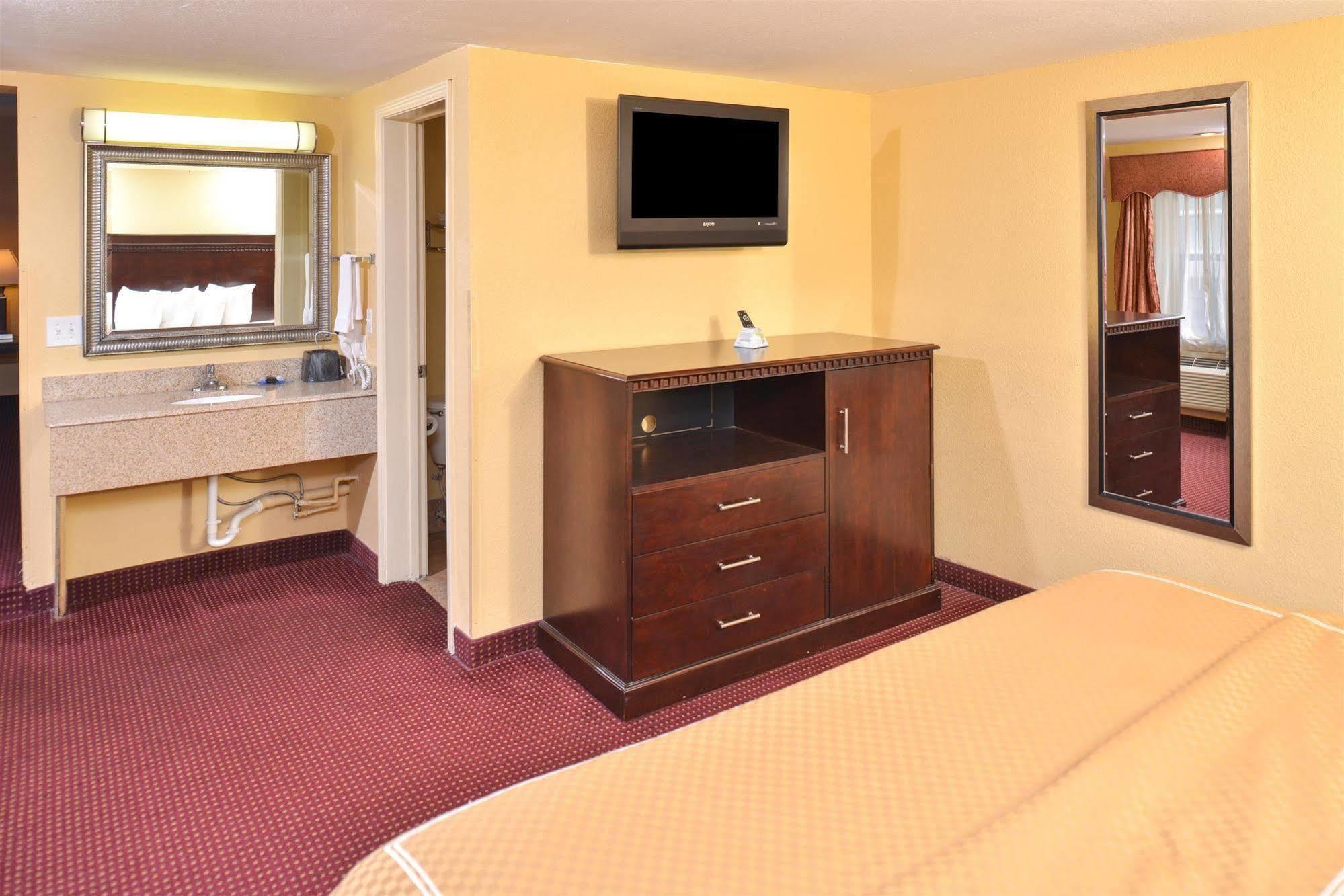 Americas Best Value Inn Winnsboro, La Экстерьер фото