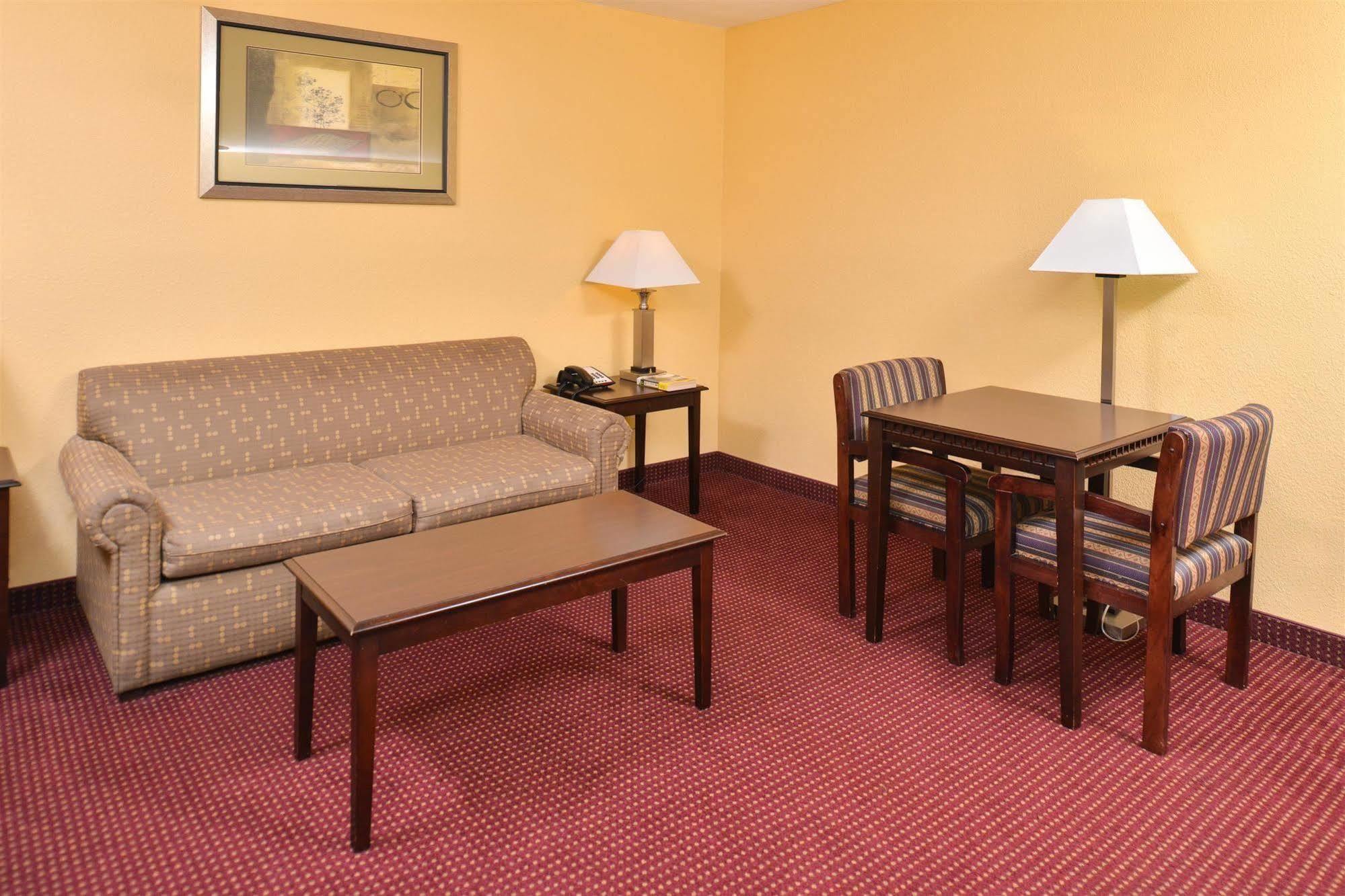 Americas Best Value Inn Winnsboro, La Экстерьер фото